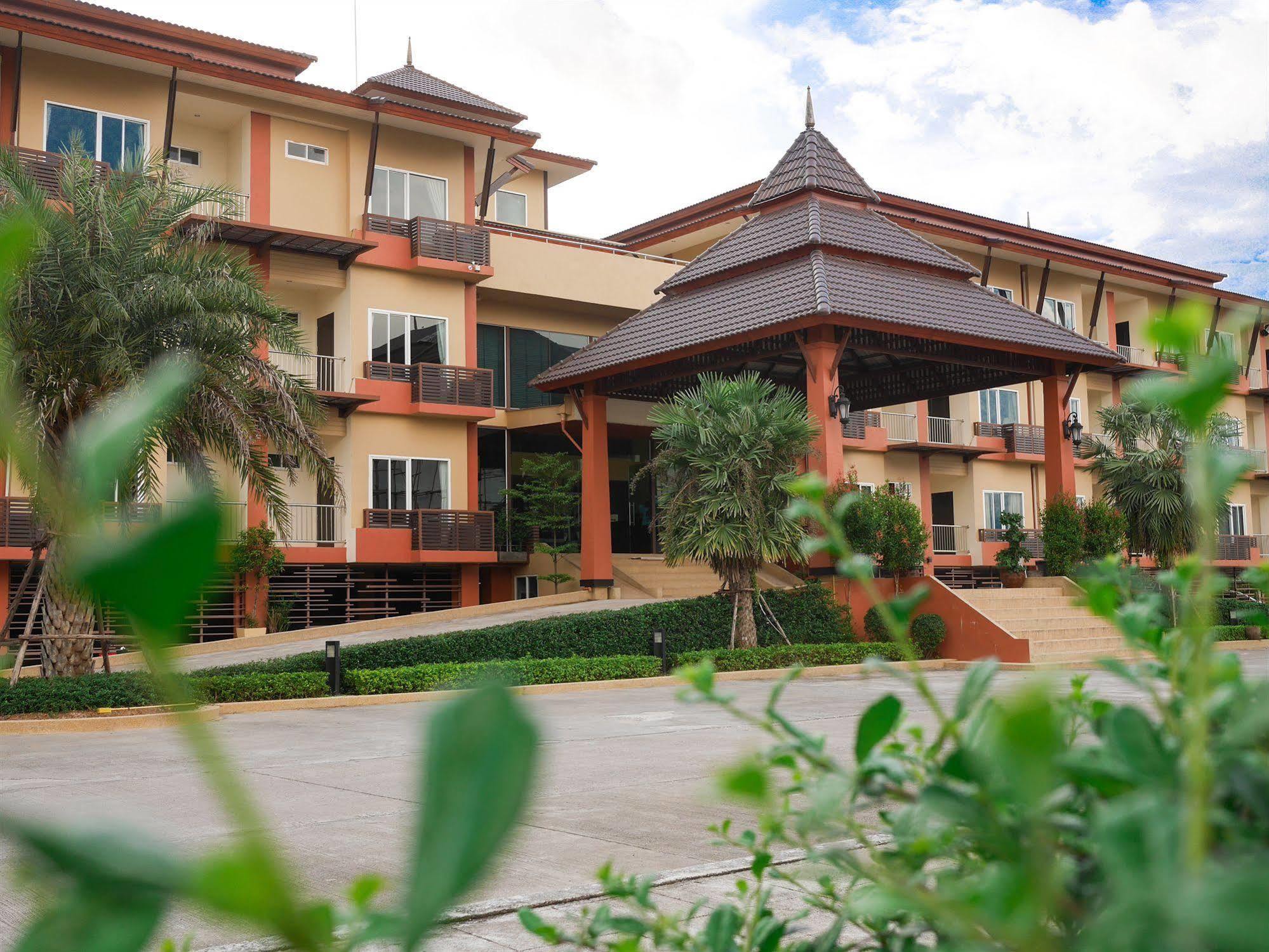 Phufa Waree Chiangrai Resort - Sha Extra Plus Чіанграй Екстер'єр фото